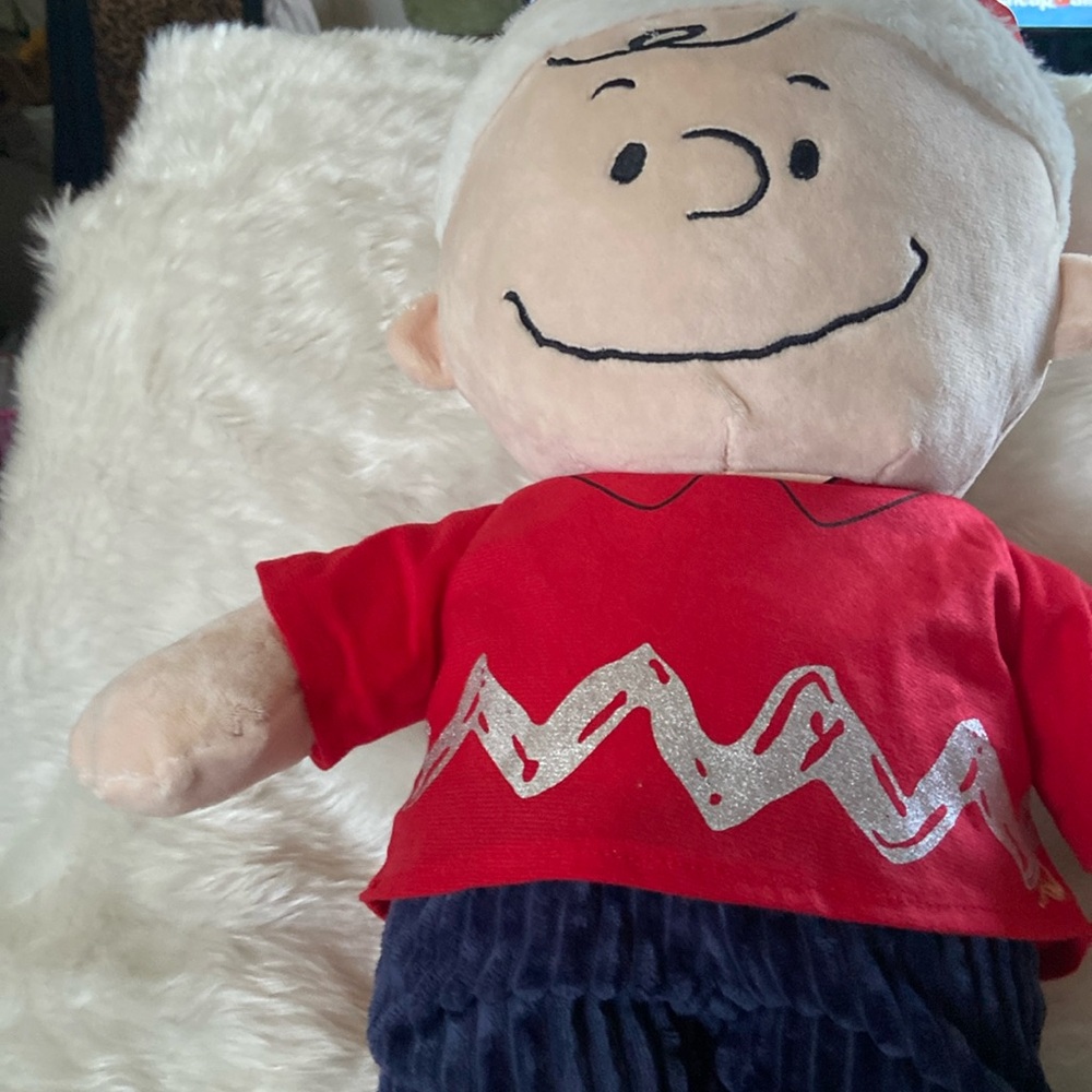 Charlie Brown Peanuts by Snoopy